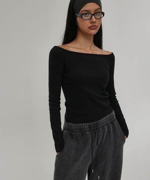 SCULPTOR Off-Shoulder Tee オフショルダー長袖Tシャツ SCULPTOR Off-Shoulder Tee オフショルダー長袖Tシャツ