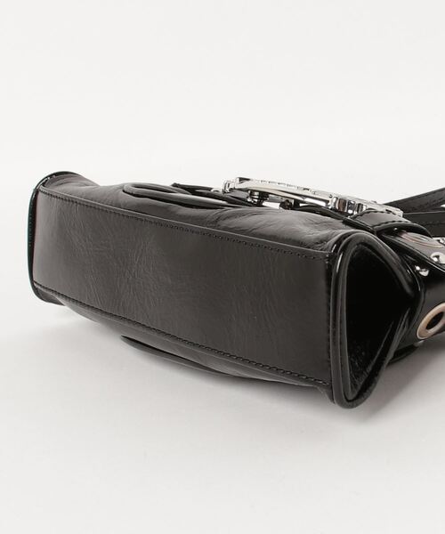 【新品】激得！！セレブ愛用DSQUARED2 クラッチショルダーバッグ DSQUARED2（ディースクエアード） クラッチバッグ パーティーバッグ