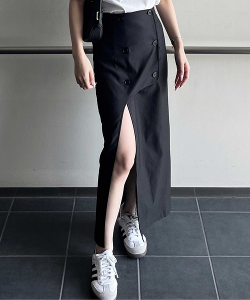 nelliy. スカート フロントボタンハイウエストスリットスカート