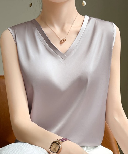DAY CLOSET タンクトップ ノースリーブ 「艶感ただようサテン風