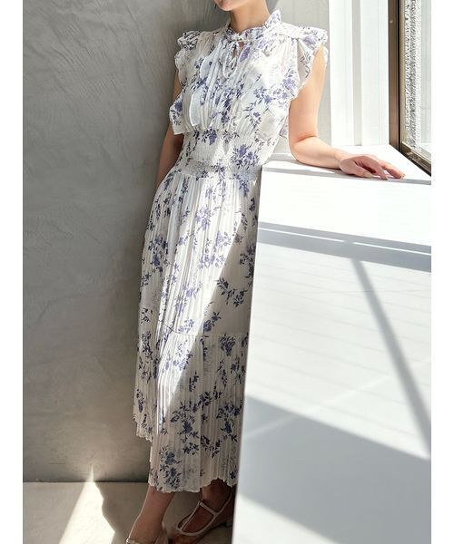 美品⭐︎スナイデル⭐︎snidelプリントプリーツワンピース【0サイズ】S 00サイズあり】プリーツプリントワンピース | スナイデル(SNIDEL
