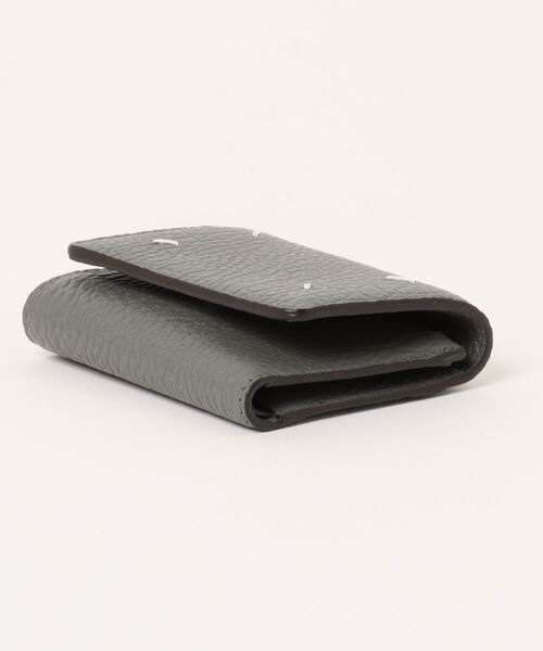 最終値下❗️マルジェラ　正規品　財布　WALLET CLIP 3 WITH ZIP メゾン マルジェラの三つ折り財布「WALLET CLIP 3 WITH ZIP」を