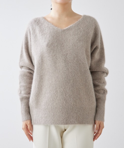 【新品未使用タグ付き】whim gazette ウィムガゼット ニット Whim Gazette（ウィム ガゼット） Vネックニット FREE オフホワイト