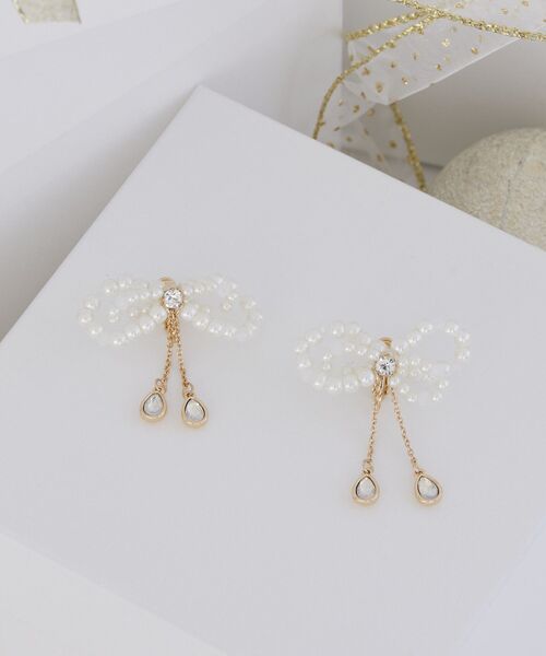 Maison de FLEUR（メゾンドフルール） イヤリング パールリボン