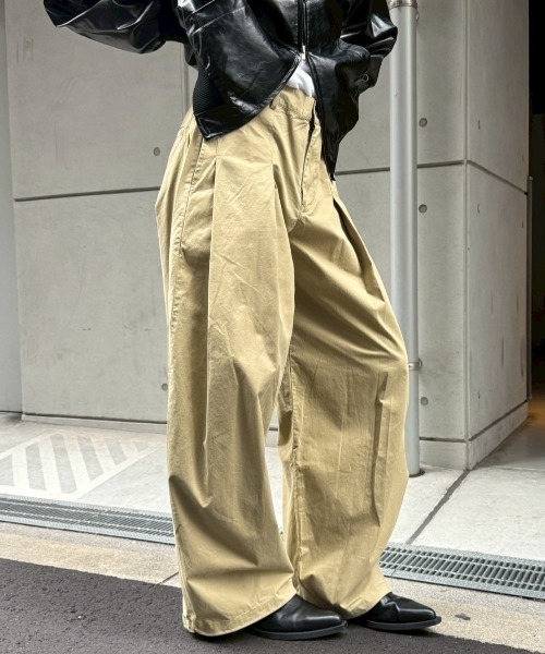 チノパン 「Chikashitsu +」pleats chino wide pants / 「チカシツプラス」プリーツチノワイドパンツ_14