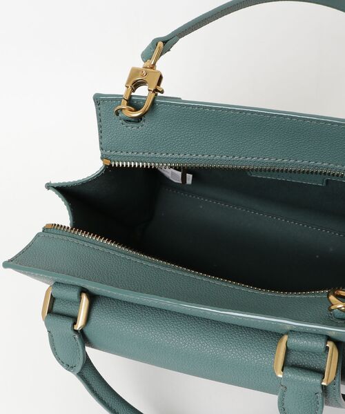 2511-280｜極美品｜チャールズアンドキース 2WAYバッグ グリーン Charles and Keith - 2511-280｜極美品｜チャールズアンドキース 2WAY