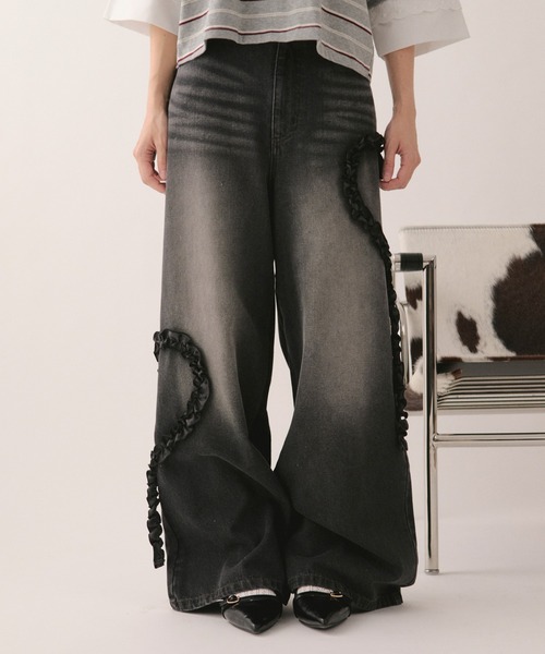 ワイドパンツ ジーンズ デニム デニムパンツ heart frill design denim / ハートフリルデザインデニム レディースの画像