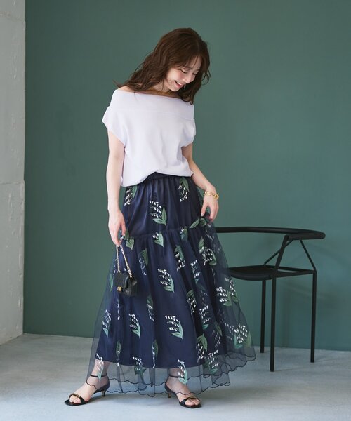 新品未使用 La boutique BonBon 花柄刺繍フレアスカート La boutique Bonbon（ラブティックボンボン） ロング スカート 「他に