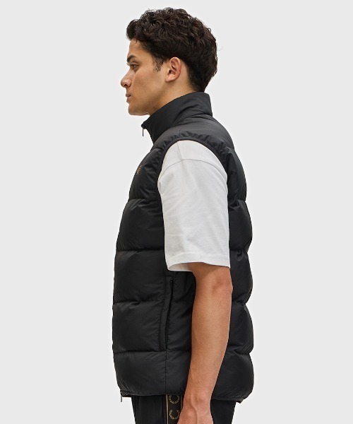 FRED PERRY ダウンベスト ベスト Insulated Gilet