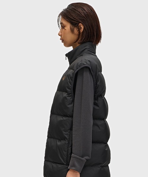 美品　フレッドペリー　ダウンベスト　S FRED PERRY ダウンベスト ベスト Insulated Gilet