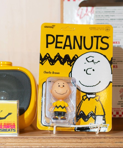 PEANUTS フィギュア Super7 スーパー7 Peanuts リアクションフィギュア