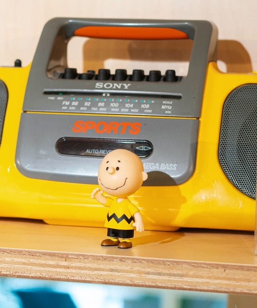 PEANUTS フィギュア Super7 スーパー7 Peanuts リアクションフィギュア