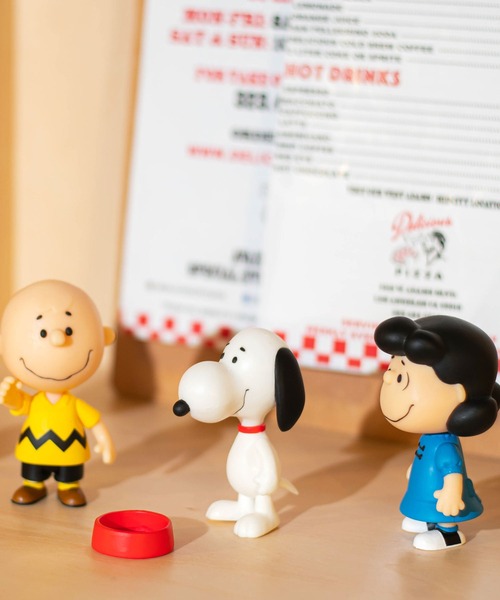 PEANUTS フィギュア Super7 スーパー7 Peanuts リアクションフィギュア