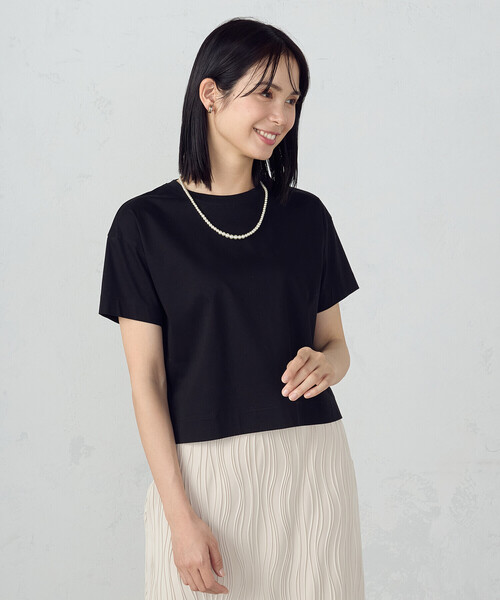 VETEMENTS God Is A Woman クロップド ロゴ コットン Tシャツ VETEMENTS God Is A Woman クロップド ロゴ コットン Tシャツ