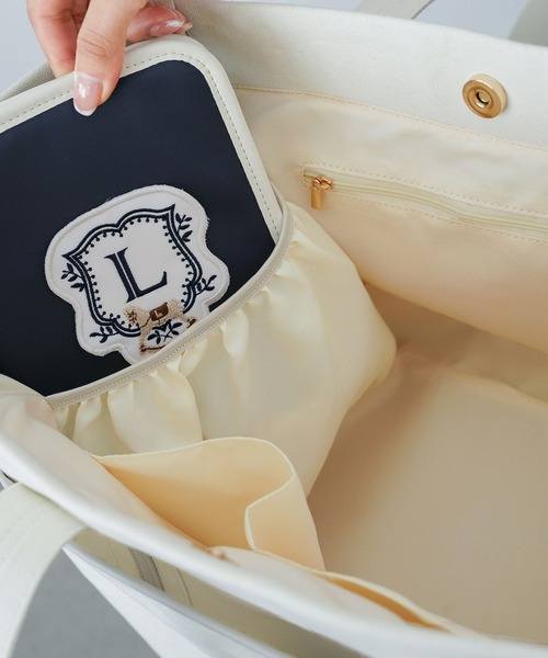 le reve vaniller（ル レーヴ ヴァニレ） トートバッグ 木馬