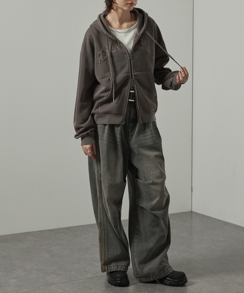 パーカー 「Alfred Alex」ヴィンテージ加工ピグメント パッチロゴ