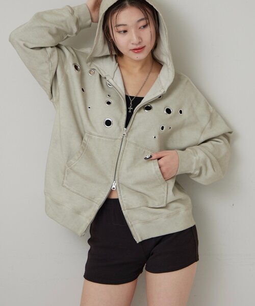 美品　ハトメロゴパーカー　S WHO'S WHO gallery（フーズフーギャラリー） パーカー ハトメジップ