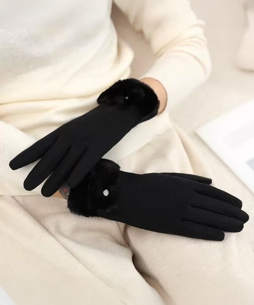 【美品】ブラックファー付きニット手袋 miniministore（ミニミニストア） 手袋 タッチパネル対応ファー付き