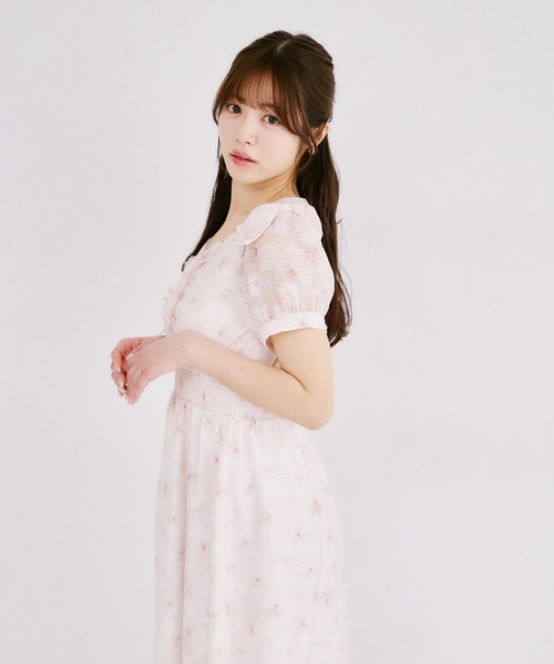 Suyunn ワンピース 半袖 肩リボン付きシアーチェック×フラワープリント