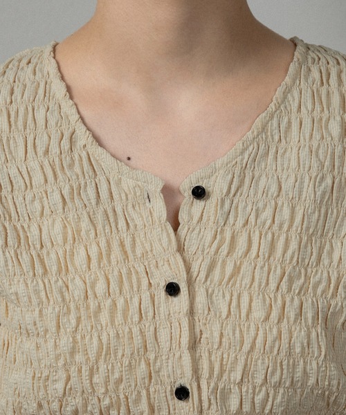 lawgy（ラウジー） ブラウス シャツ 半袖 button point v neck