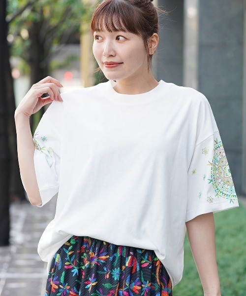 限界値下げ早い者勝ち！ELLE TERESAYUKAKO チビTシャツ 6d3995d8ca8dbaccd5871a7ccd32c5