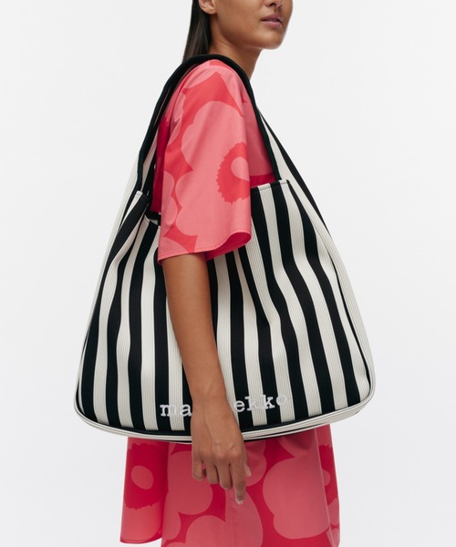 【SALE】マリメッコ MERIROSVO ショルダーバッグ 関送込 セール】Merirosvo / Knitted Shoulderbag Large（ショルダー