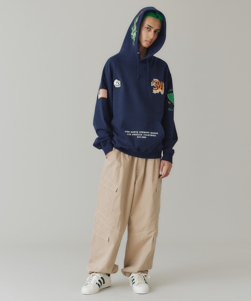 「美品」XLARGE ネイビー パーカー XLARGE ネイビー パーカー