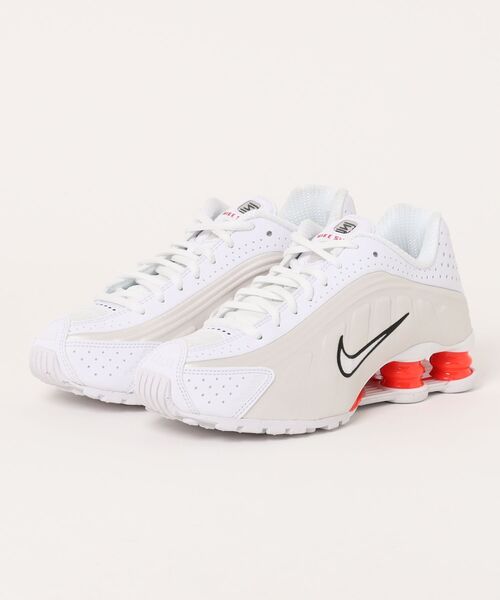 NIKE shox R4（メンズシューズ、紳士靴） | ファッション の