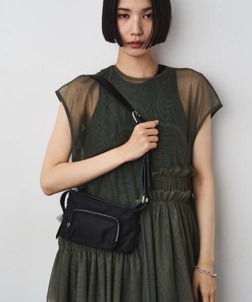 Le Vernis（ル・ベルニ） ショルダーバッグ バッグ Combi multi pouch 