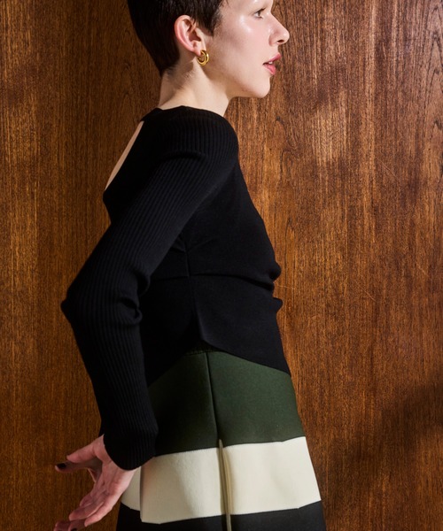 OMMO（オーエムエムオー） ニット セーター ASYMME TUCK SHORT KT TOP