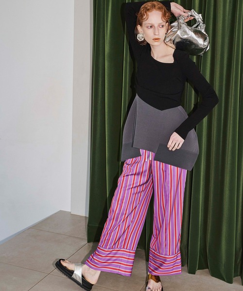 OMMO（オーエムエムオー） ニット セーター ASYMME TUCK SHORT KT TOP