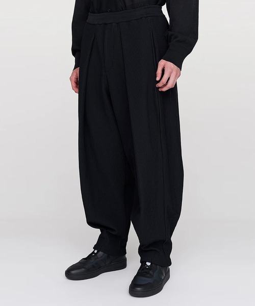 CFCL（シーエフシーエル） パンツ 「CFCL」SOFT HYPHA TUCKED PANTS