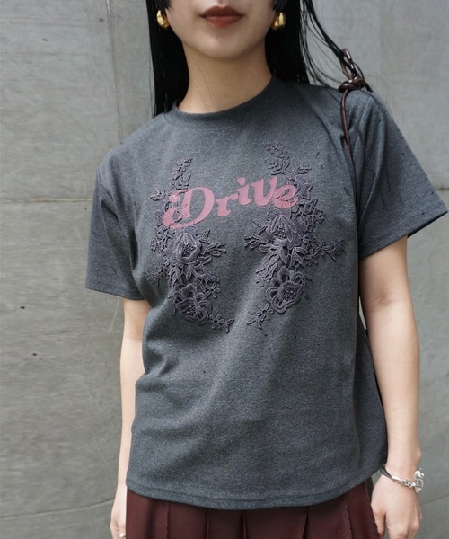 Ameri（アメリ） tシャツ 半袖 26AW LACE DOCKING CONCEPT TEE
