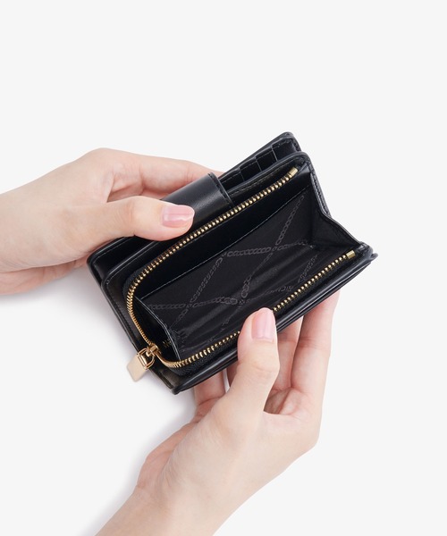 MICHAEL KORS（マイケルコース） 財布 MK CHARM タブ コンパクト