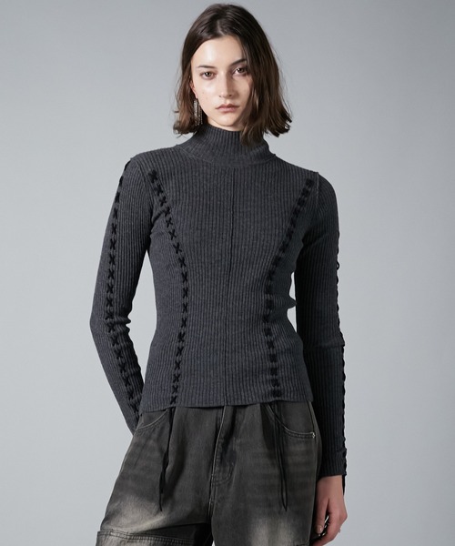 ニット セーター メリノウールレースアップタートルニット / Merino Wool Lace-Up Turtleneck レディース