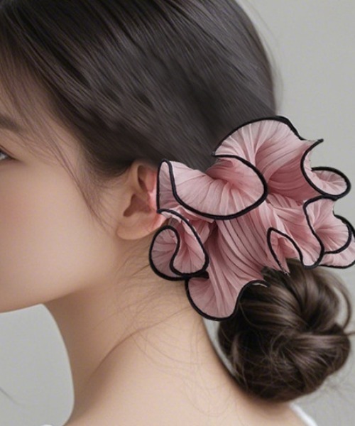 Chou Chou　0724 𝘕𝘦𝘸 𝘤𝘩𝘰𝘶 𝘤𝘩𝘰𝘶 ⁡ ⁡ 新作シュシュ多数入荷しております