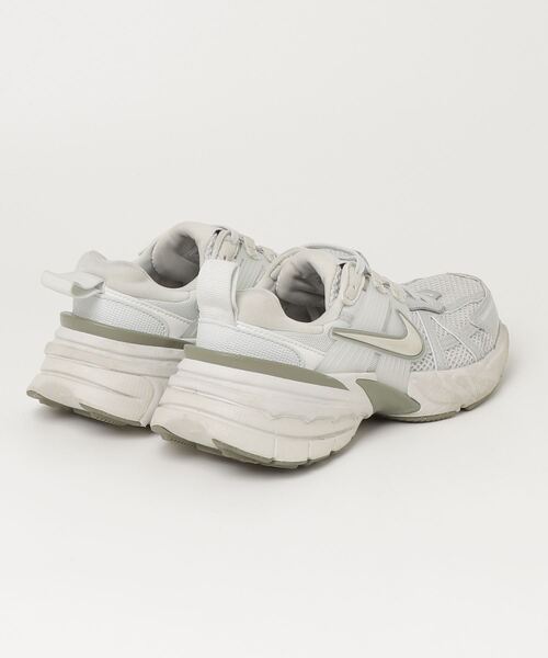 NIKE（ナイキ） ローカットスニーカー 23 グレー系その他 レディース