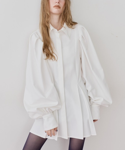 LA BELLE ETUDE（ラベルエチュード） ブラウス シャツ タックフレア