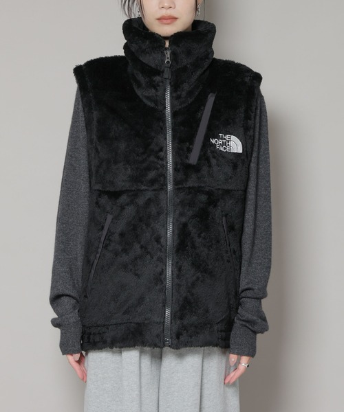 ノースフェイス　ファーベスト　レディースM THE NORTH FACE（ザ ノースフェイス） レディース ブレイブベスト W
