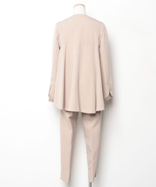 「RUIRUE BOUTIQUE」 セットアップ M ベージュ レディースの画像