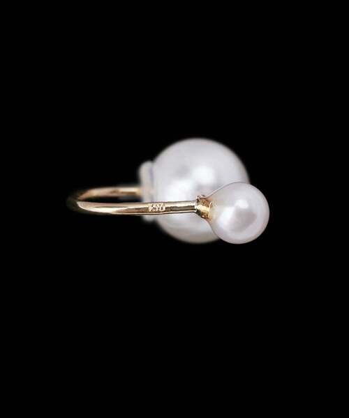SIENA ROSE（シエナロゼ） ピアス Cラインのパールキャッチピアス「2粒