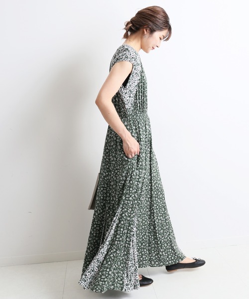 SLOBE IENA（スローブイエナ） ワンピース Scatter Flower マルチ