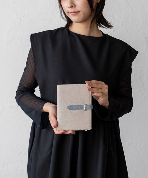 VitaFelice（ヴィータフェリーチェ） パスケース 本革10ポケットマルチ