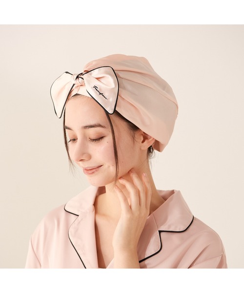 【気取らず纏う大人の贅沢感／シルク&パール】CHANEL キャップ 気取らず纏う大人の贅沢感／シルク&パール】CHANEL キャップ