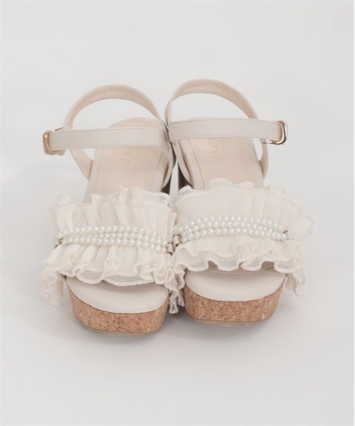 【新品·未使用】axes femme プリーツフリルサンダル　白、Sサイズ axes femme サンダル プリーツフリルサンダル レディース