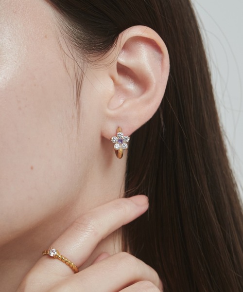 ciite' ピアス 「 金属アレルギー対応 」 フラワービジュー フープ