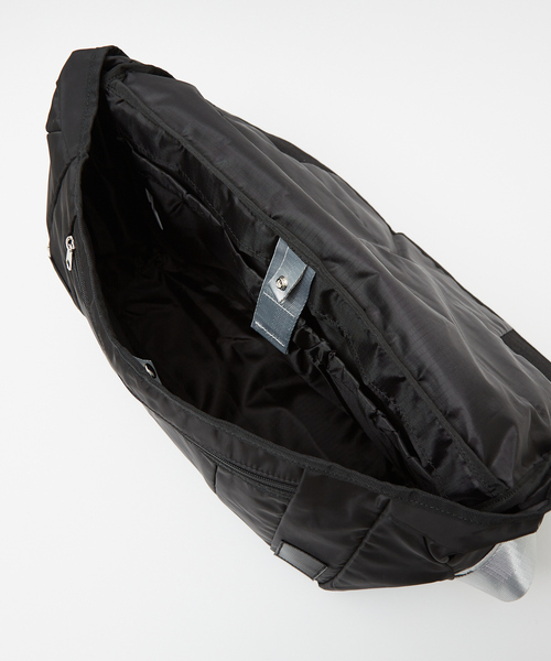 cheek ショルダーバッグ 「cheek/チーク」big messenger C24005/ビッグ