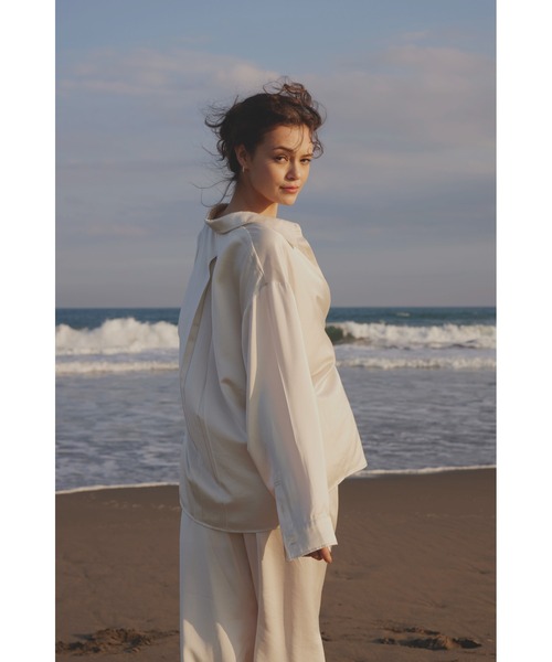 【完売品】 alexiastam サテン シャツ セール】Satin Shirt /サテンシャツ（シャツ/ブラウス）｜ALEXIA STAM