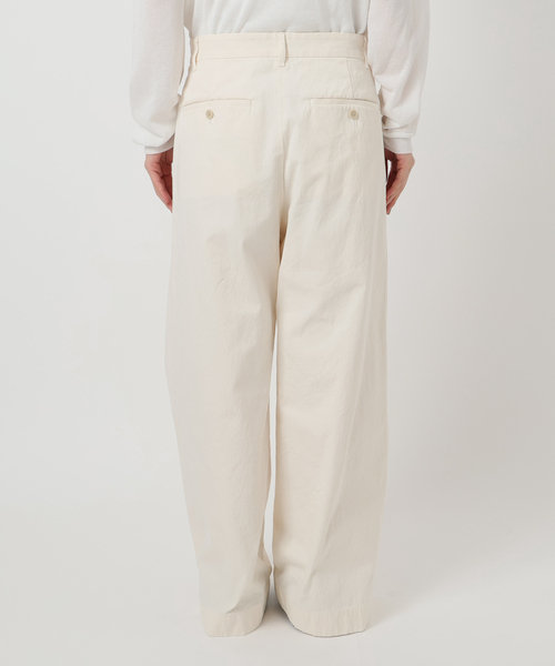 FRAMeWORK 美品❗️TUCK CHINO パンツ セール】TUCK CHINO パンツ（チノパンツ）｜FRAMeWORK（フレーム