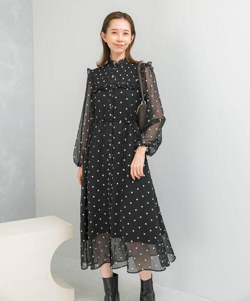 ワンピース 「WEB限定」フラワー刺繍フリルネックワンピース